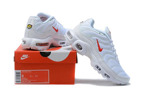 TÊNIS NIKE AIR MAX PLUS TN "SUPREME WHITE"