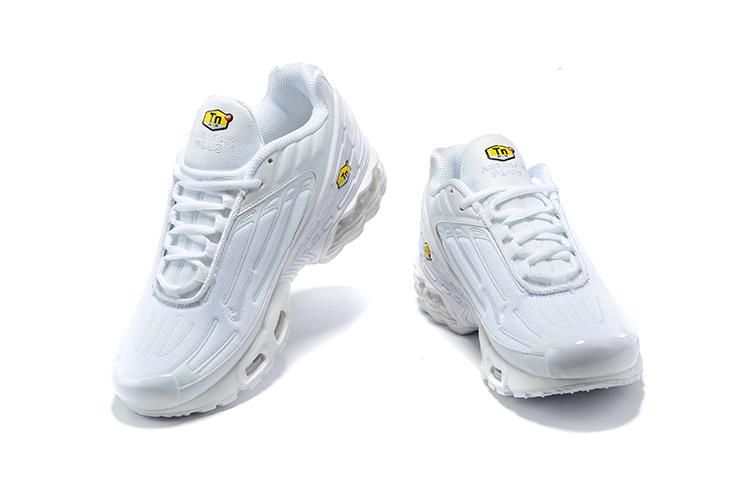 TÊNIS NIKE AIR MAX PLUS TN3 TRIPLE WHITE