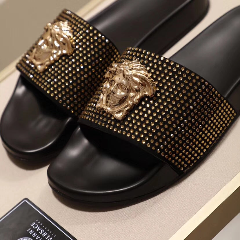 SLIDE VERSACE PREMIUM GOLD ( PRETO )