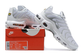 TÊNIS NIKE AIR MAX PLUS TN PURE PLANTINUM