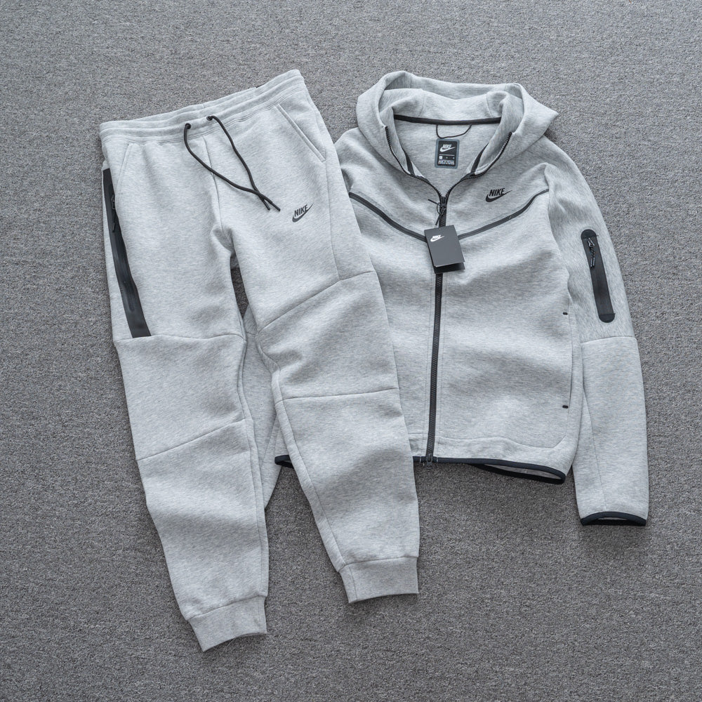 Conjunto NK Tech Fleece Cinza