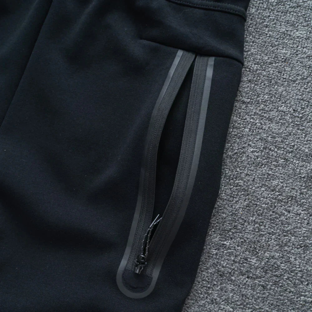 Conjunto NK Tech Fleece Preto