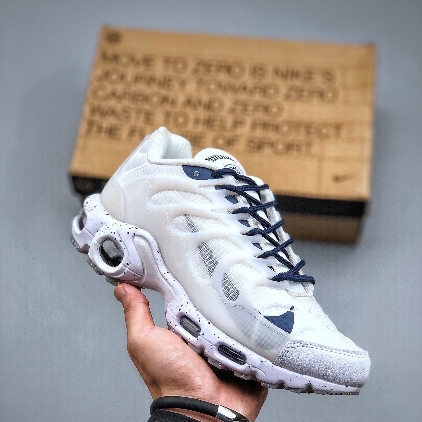 TÊNIS NIKE AIR MAX TERRASCAPE PLUS WHITE NAVY